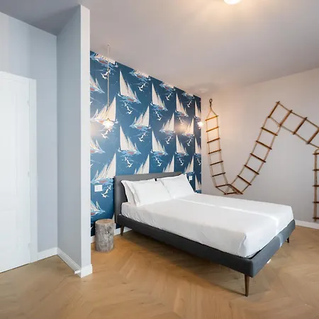 Regina Boutique * Trieste