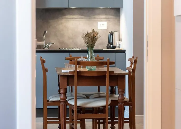 Regina Boutique * Trieste